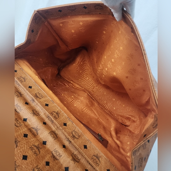 Auth MCM Cognac Visetos Men's Travel Bag - Picture 4 of 12